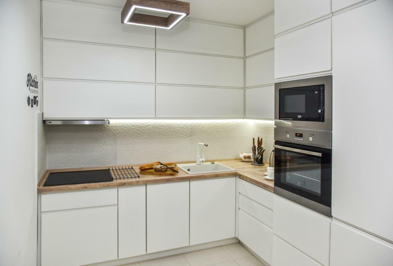 Lux Apartment Flatiron Skopje Esterno foto