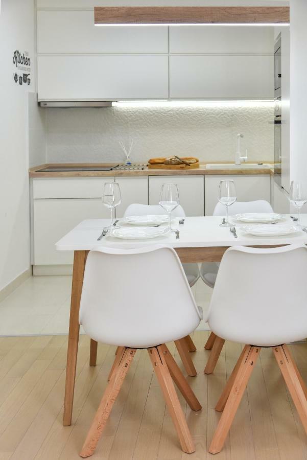 Lux Apartment Flatiron Skopje Esterno foto
